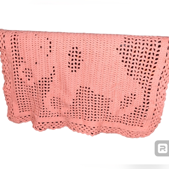 Vintage Handmade Pink Baby Blanket Afghan With Teddy Bear Design - Picture 2 of 3